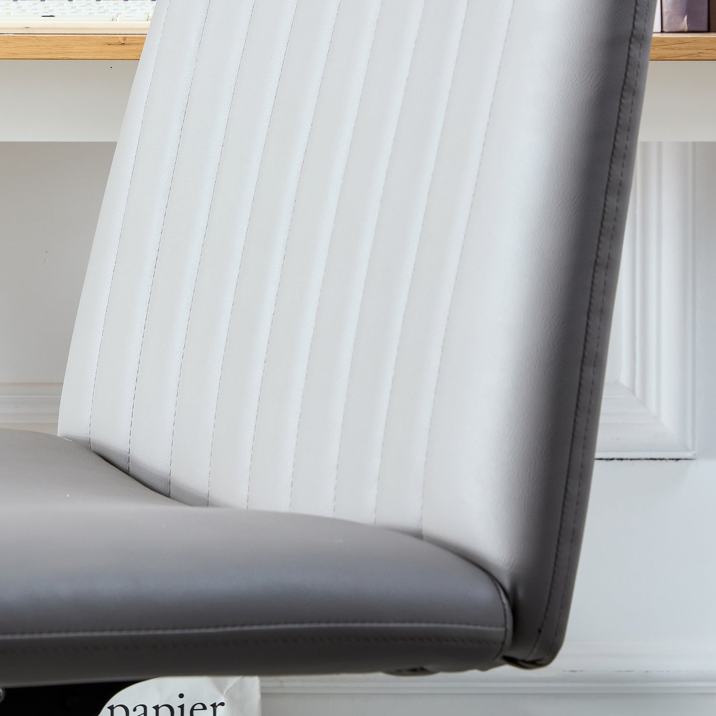 Height Adjustable 360 ° Swivel Cushioned PU Office Chair with Black Foot - Gray_10