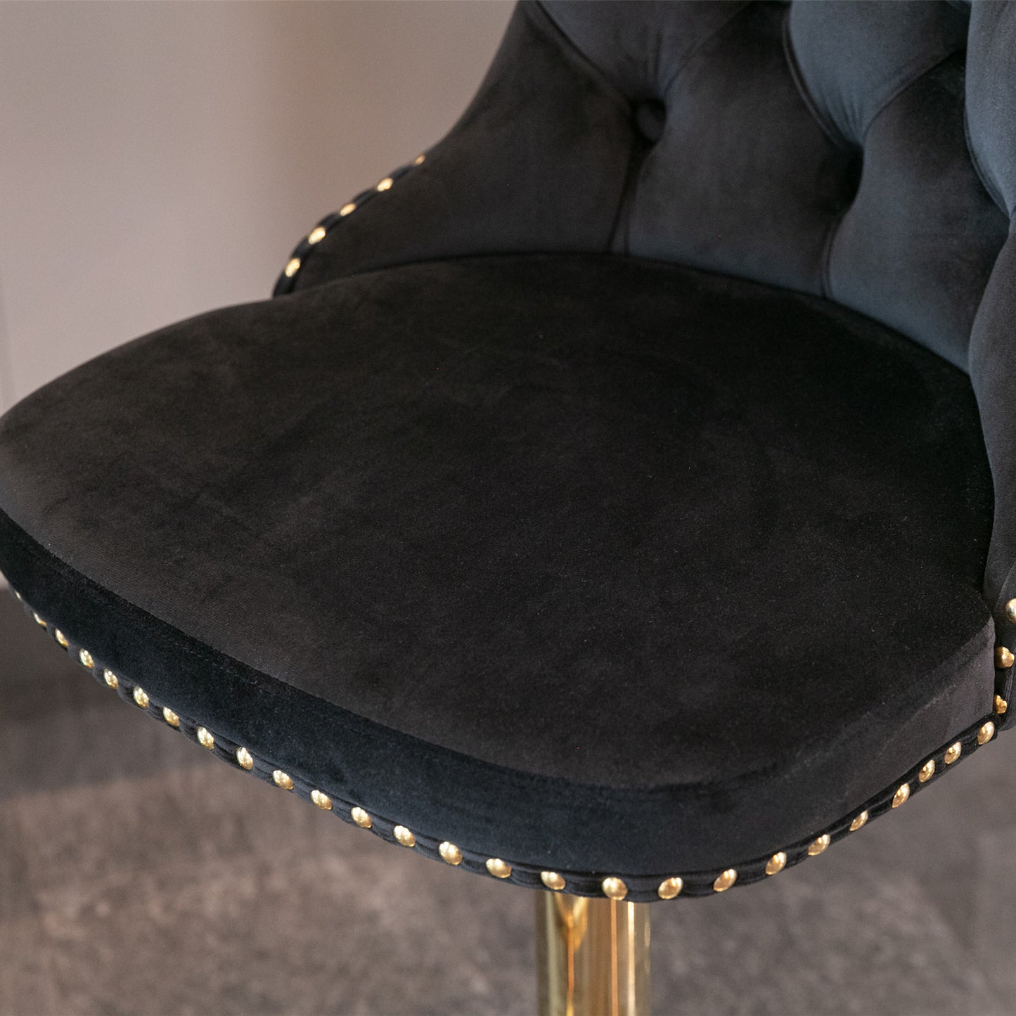 Set of 2 Modern Upholstered Tufted Velvet Armless Bar Stools with Gold Details- Black_14