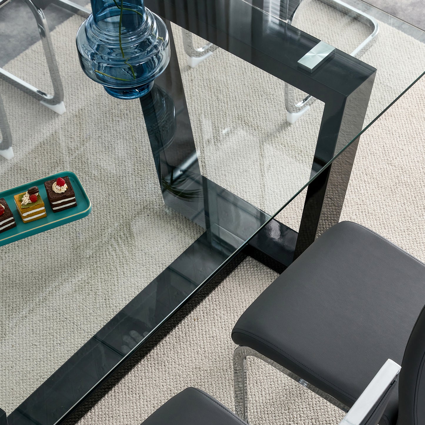Rectangular Dining Transparent Tempered Glass Tabletop with Black Trapezoid Bracket_9