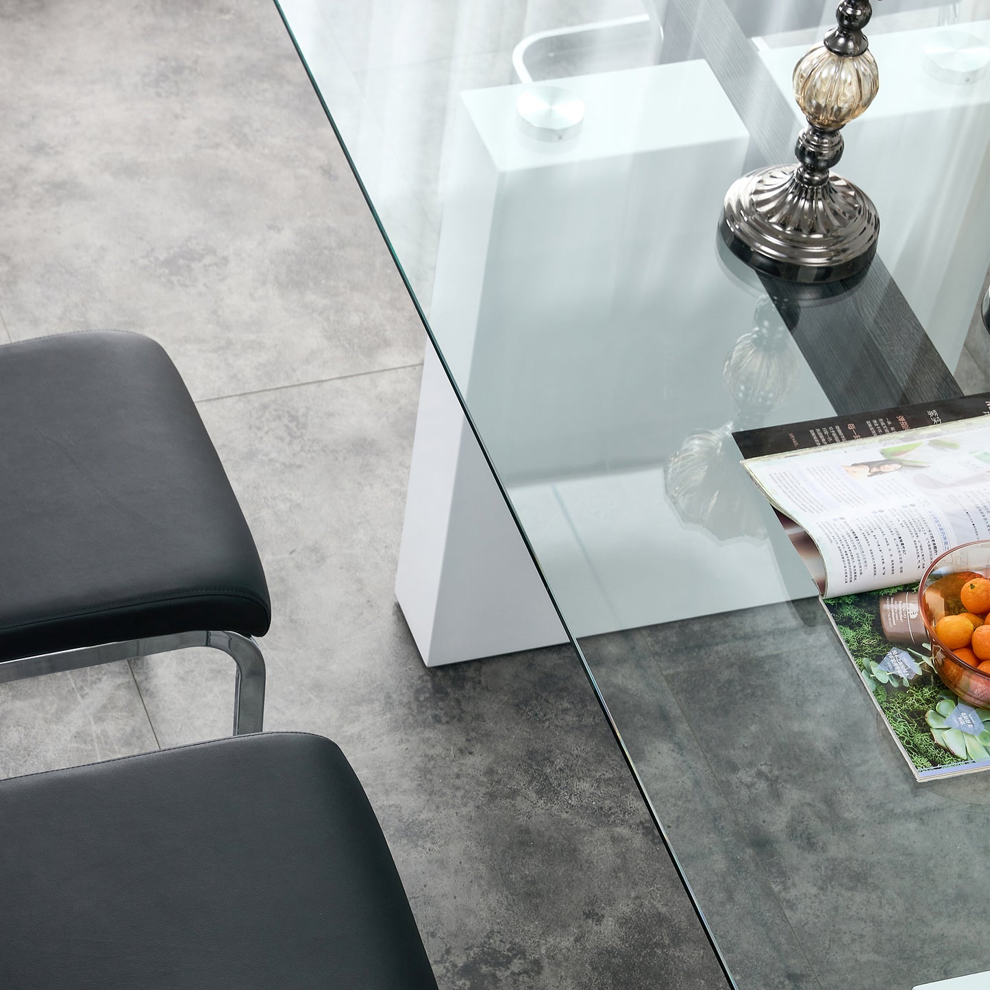 Rectangular Dining  Transparent Tempered Glass Tabletop with White Trapezoid Bracket_8