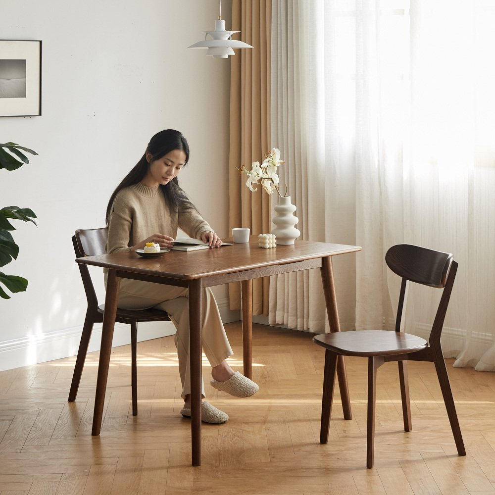 Set of 2 Wooden Dining Chairs_1