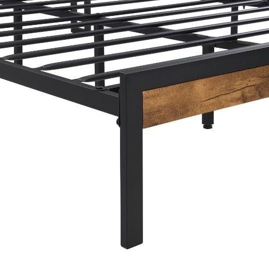 King Size Metal Platform Bed Frame With Wooden Headboard And Footboard With USB LINER