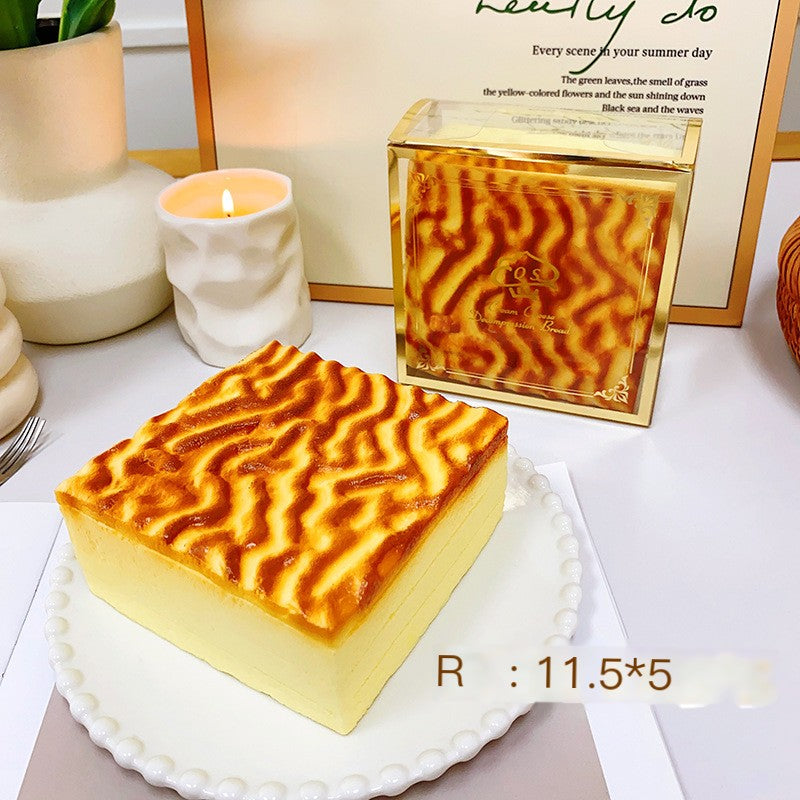 Soft and slow-rebound bread Toy