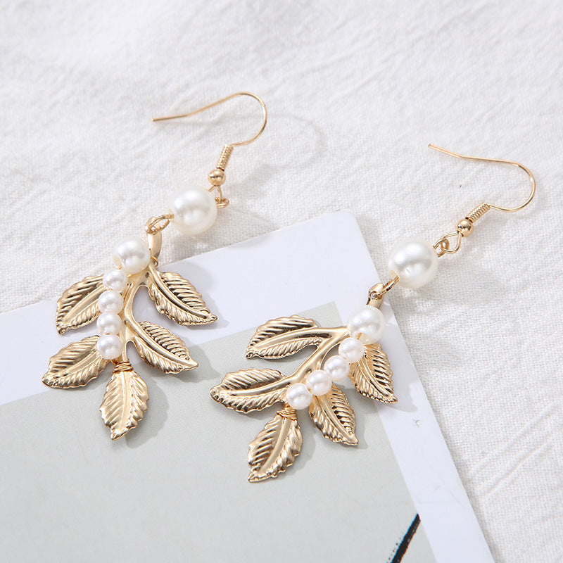 Pearl leaf earrings