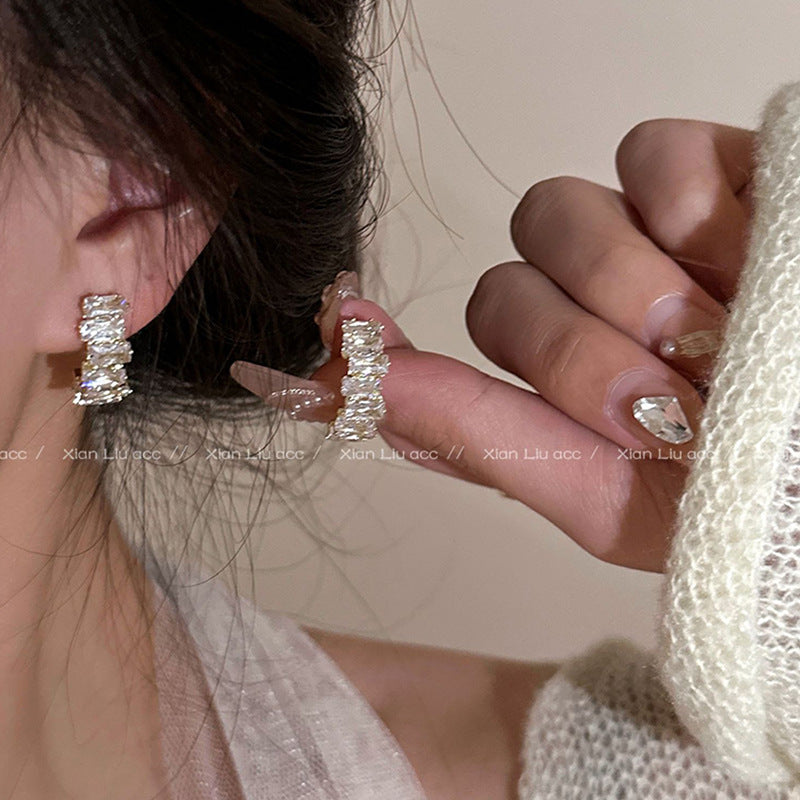 Pearl butterfly earrings for women high-end niche luxury