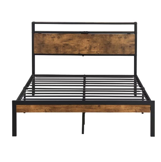 King Size Metal Platform Bed Frame With Wooden Headboard And Footboard With USB LINER