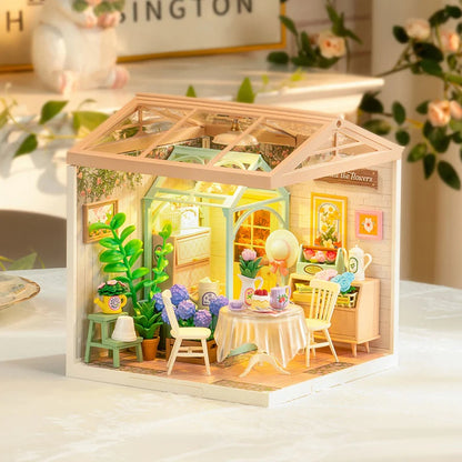 Rolife Blooming Tea Garden DIY Plastic Miniature House, Only Supports TK And Independent Site Sales