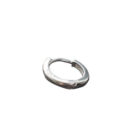 Unisex earrings in various sizes