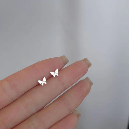 Female student's niche simple design earrings