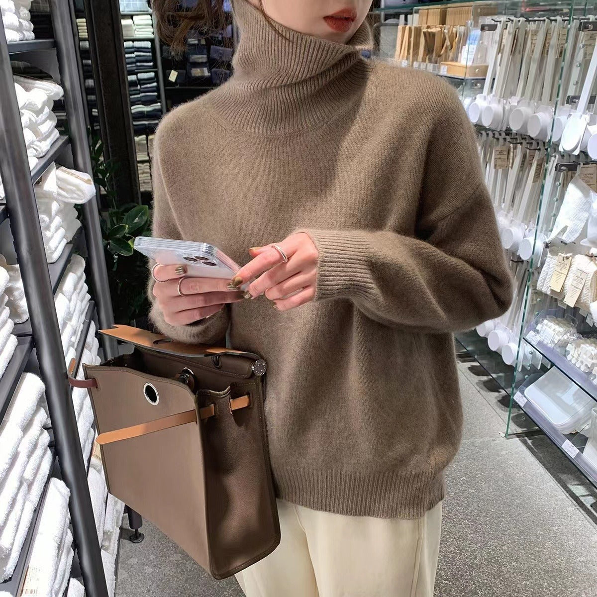 Autumn and winter thickened turtleneck women's loose versatile knitted pullover sweater lazy style bottoming shirt for women to wear outside