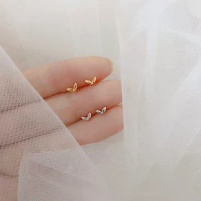 Female student's niche simple design earrings