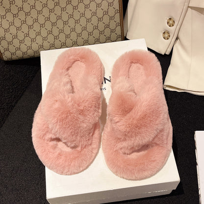 New style women's furry slippers for outdoor wear