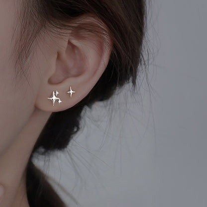 Female student's niche simple design earrings