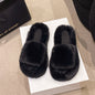 New style women's furry slippers for outdoor wear