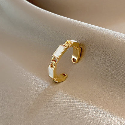 European and American ins style open ring women's high-end personalized pearl index ring niche design hand jewelry