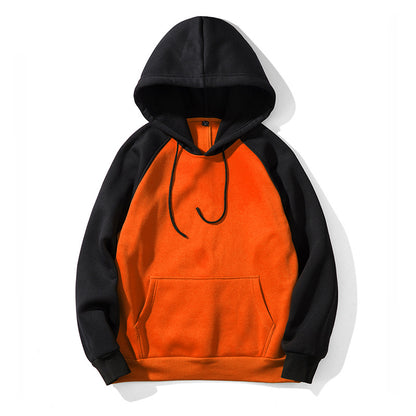 Oversized long-sleeved hooded sweatshirt