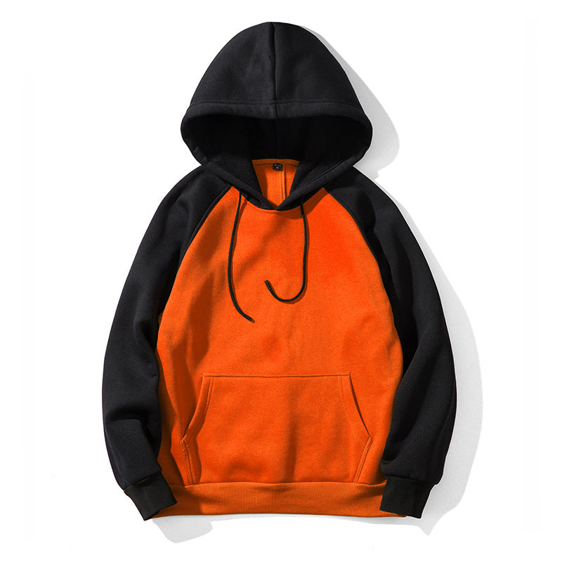 Oversized long-sleeved hooded sweatshirt