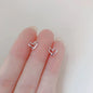 Female student's niche simple design earrings
